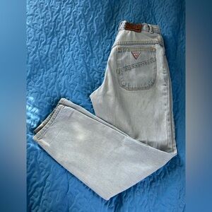 Vintage 80’s Guess Women’s Jeans 26X28 Tapered Leg Mom Jeans Lightwash